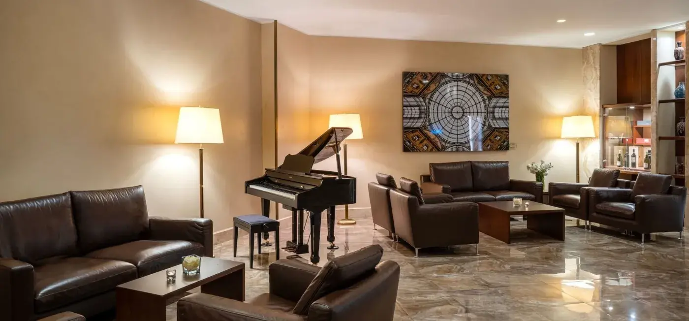 Lobby view of Unahotels Galles Milano Milan, Italy